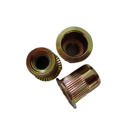 Κίτρινο ψευδαργύριο επιχρισμένο από χάλυβα άνθρακα επίπεδη κεφαλή νήμα νιφέτα για οικιακές συσκευές ανθεκτικό