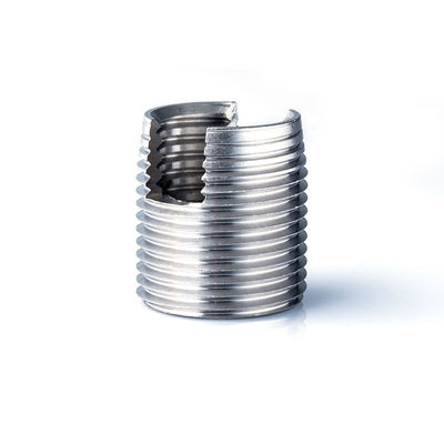 Ατσάλι από ανοξείδωτο χάλυβα M4 αυτοσυσκευαστικό νήμα Εισάγετε βίδες στερεωτικά με χοντρό και λεπτό νήμα